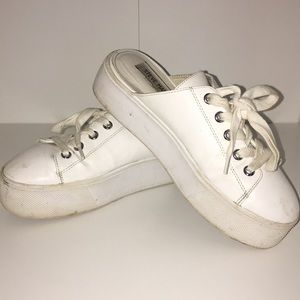 Platform Sneakers / Slides - Steve Madden